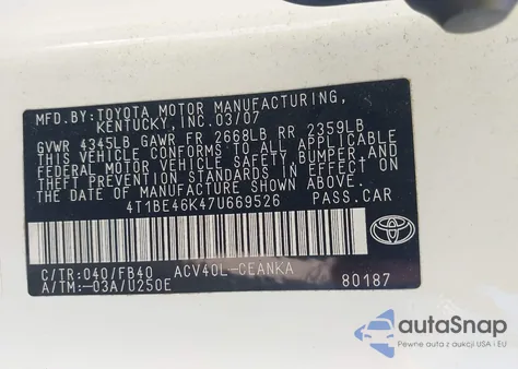 2007 Toyota Camry Ce z USA, uszkodzony, nr VIN 4T1BE46K47U669526
